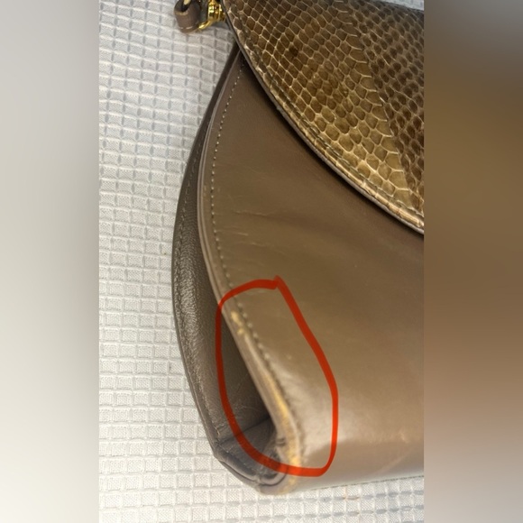 Florsheim Signature Snakeskin Brown Clutch - Picture 3 of 15